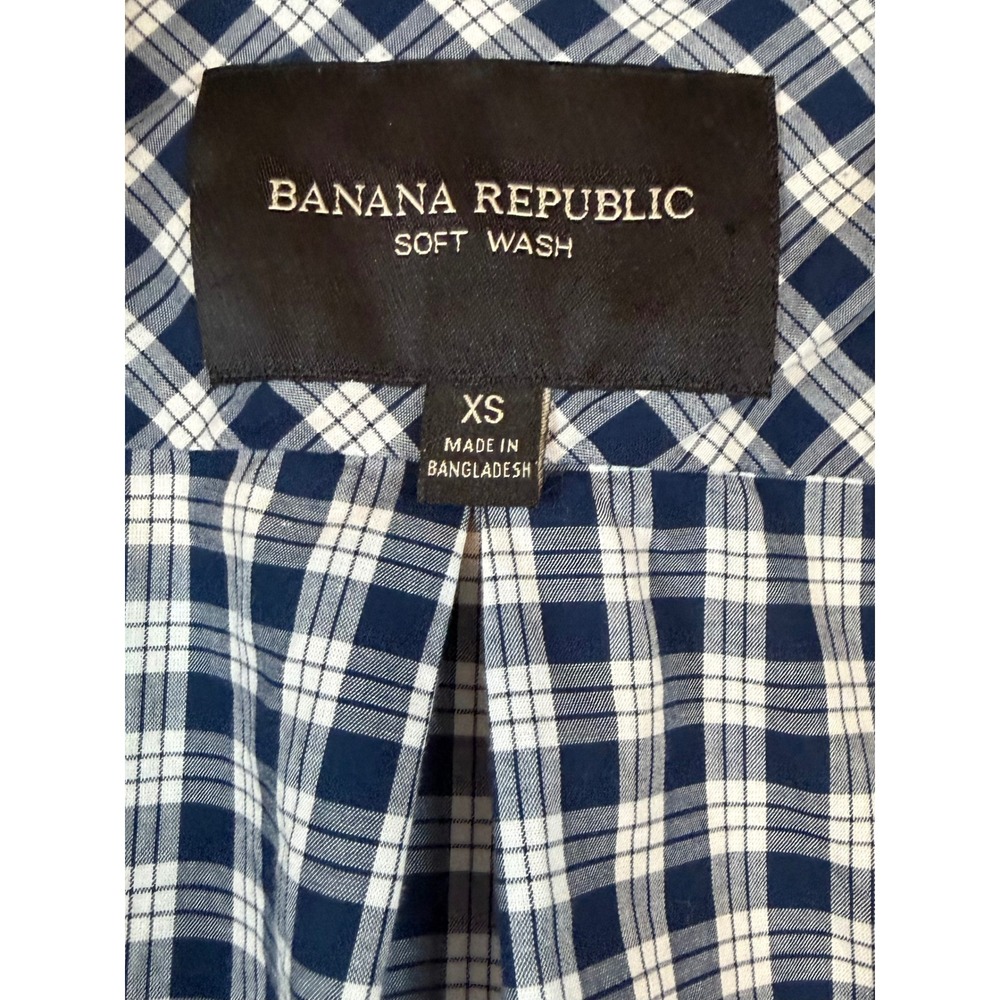 Banana Republic Soft Wash Mens XS Navy White Plaid Cotton Button Down Shirt Prep